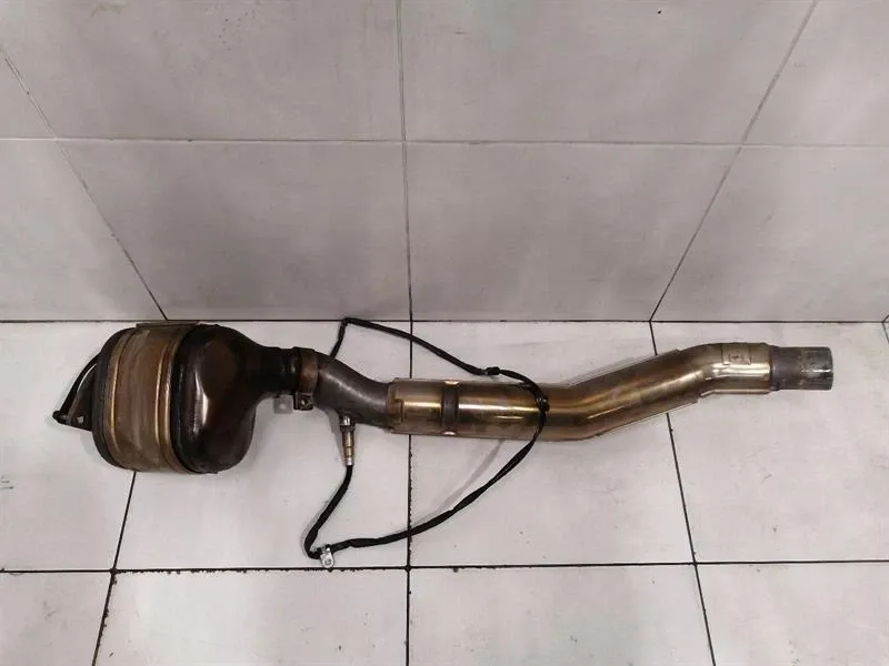 Ferrari FF F151 Catalytic Converter 273319 Catalytic Converter RIGHT RIGHT V12 F151
