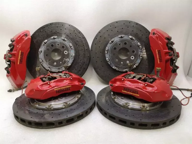 Ferrari FF F151 Brake Caliper 267312 CARBON CERAMIC SET