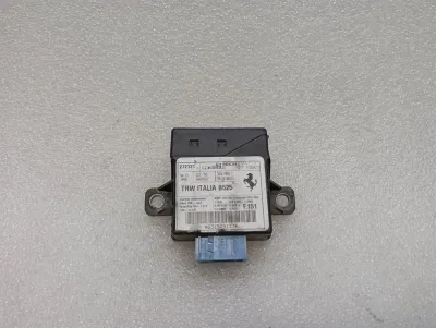 Ferrari FF F151 elektronikus modul 272121 vezérlőegység SZERVOKORMÁNY VEZÉRLÉS