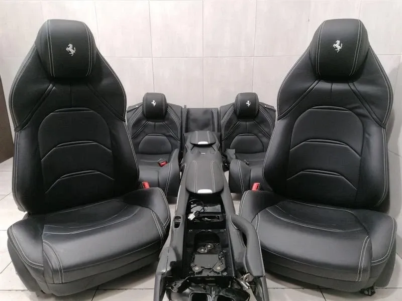 Ferrari GTC4 Lusso F151M Ülés BŐR Ülés Belső FŰTÉS FŰTÉS BŐR FEKETE