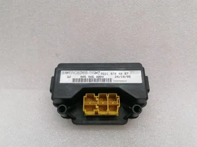 Mercedes S-Class W221 FRH Seat Ocupancy Sensor A2218704087 Front Right Occupancy