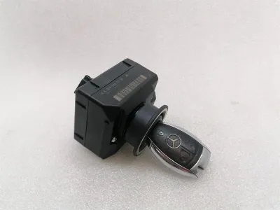 Mercedes C Class W204 Key Ignition Module EZS + KEY A2045451308 Control Unit EZS