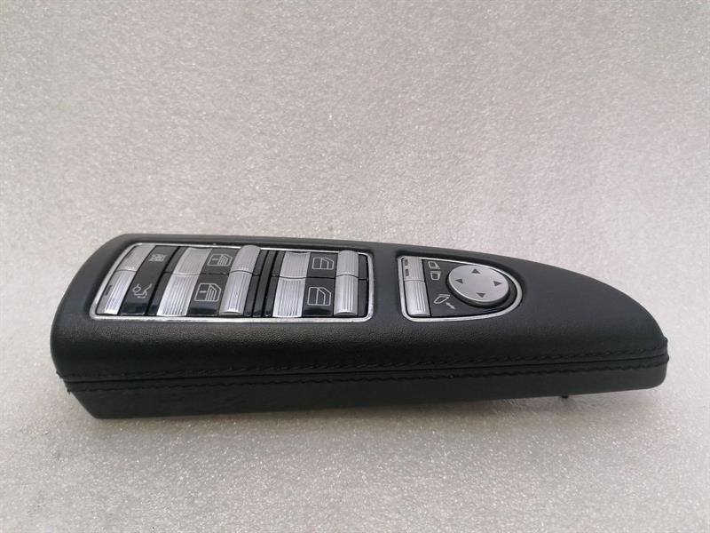 Mercedes S-Class W221 Window Switch A2218213951 Switch Power Window