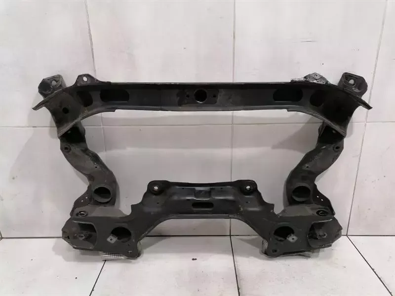 Mercedes E Class W211 Beam Subframe Front A2116201587 Front Axle Beam