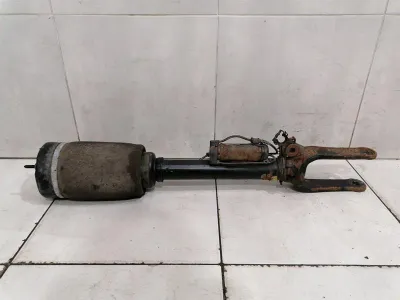 Mercedes ML63 AMG W164 Shock Absorber Front A1643202213 Front Shock Absorber M156