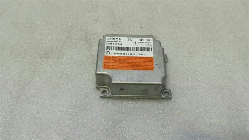 Mercedes CLS W219 Safety Module ECU A2118705885 Air Control Unit SRS