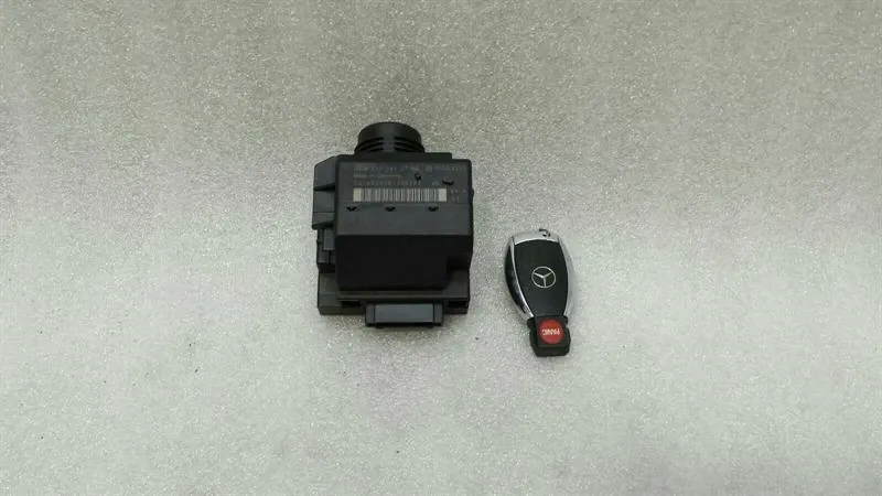 Mercedes CLS63 W219 EZS With Key A2115453708 Control Unit EZS