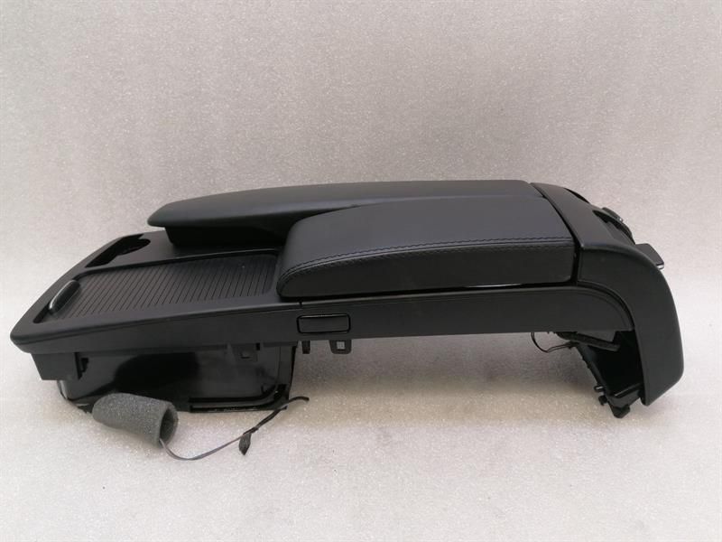 Mercedes C Class W204 Armrest A2076800796 Centre Armrest Armrest RHD