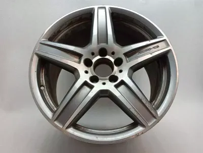 Mercedes E osztály W212 könnyűfém keréktárcsa A2124012602 könnyűfém keréktárcsa 9.5Jx18 ET52 AMG
