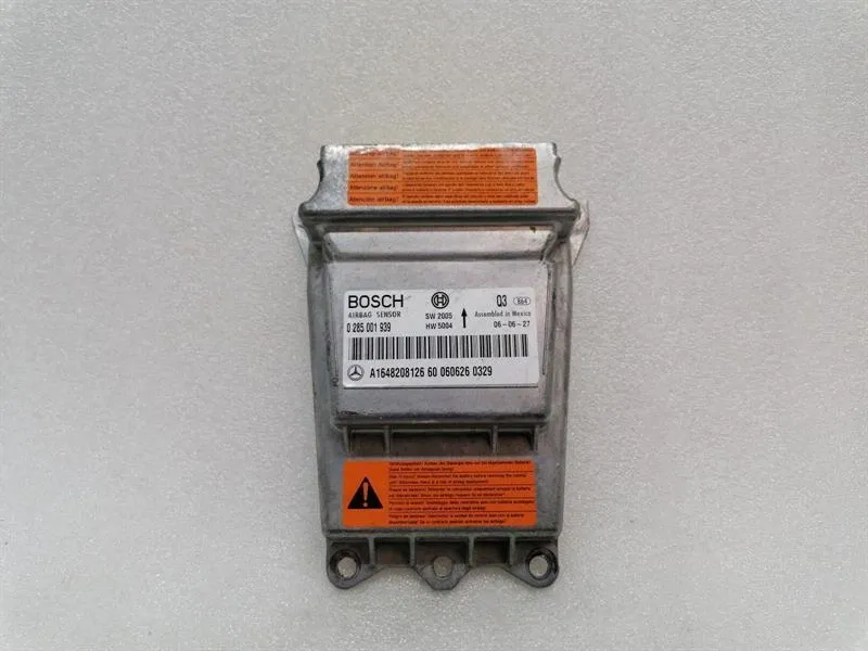 Mercedes ML W164 Safety Module ECU A1648208126 Air Control Unit SRS