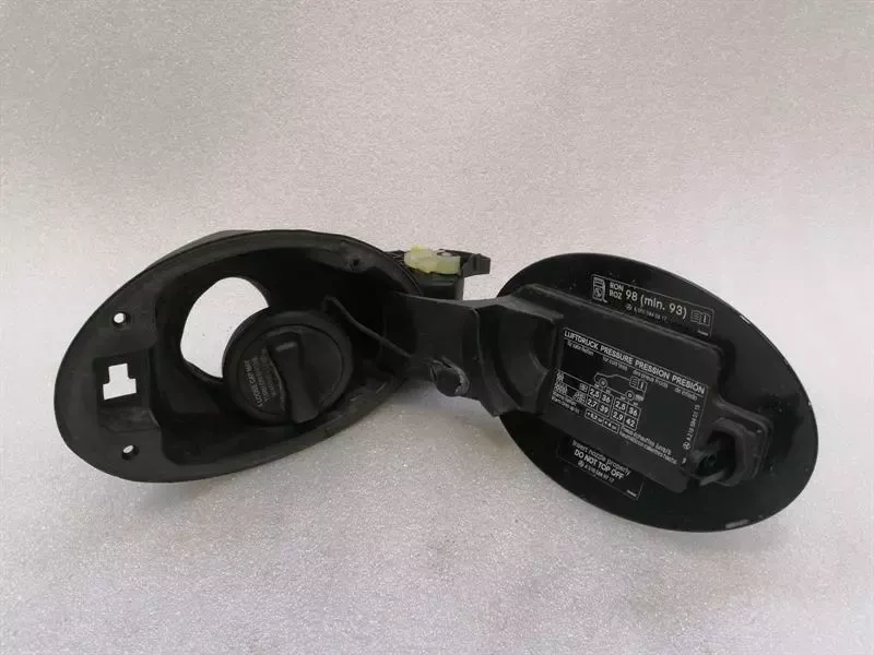 Mercedes CL W216 fuel filler cap A2166300067 fuel cap fuel flap