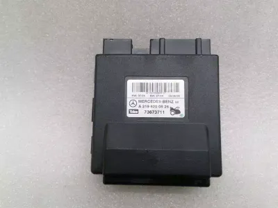 Mercedes CLS W219 elektronikus modul A2198200526 vezérlőegység csomagtérajtó csomagtérfedél