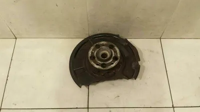 Mercedes CLS63 AMG W219 Left Rear Hub A2113504508 Wheel Bearing Housing Rear Left