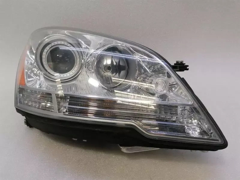 Mercedes ML W164 Right Headlight A1648207661 Headlights Re 09-11 FACELIFT USA