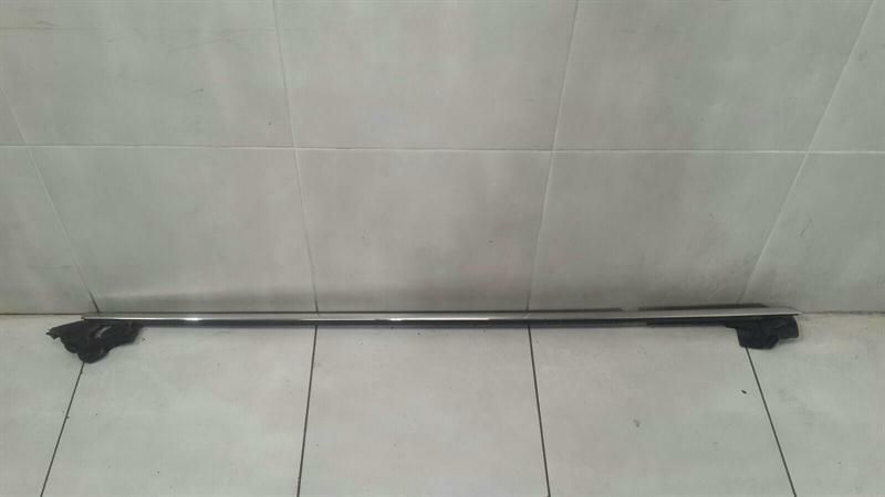 Bentley Continental GT Right Door Body Moulding 3W8837476J Door Strip Right