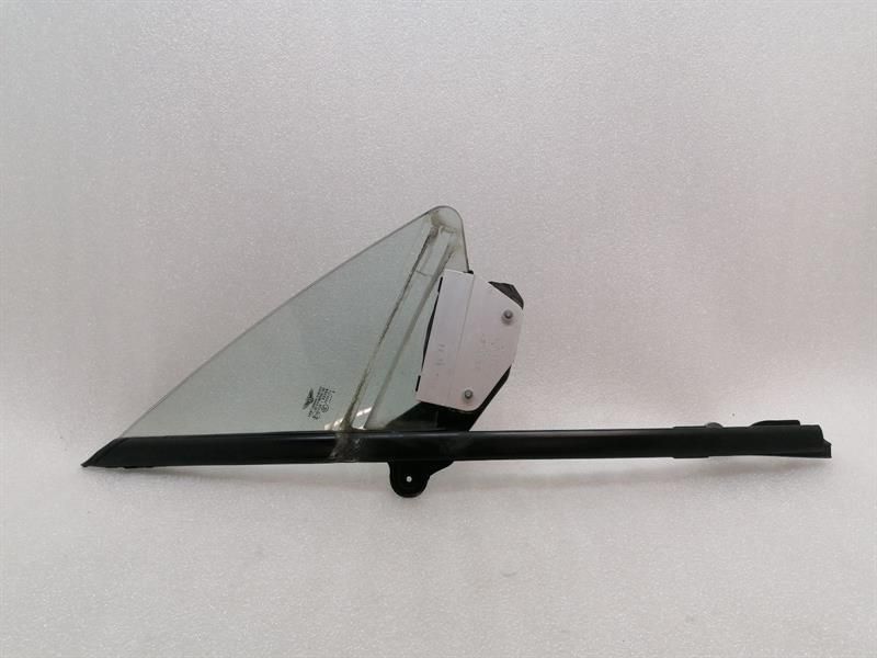 Bentley Continental GT W12 FRH Quarter Glass 3W0837412E Door Window 1⁄4 Front Right