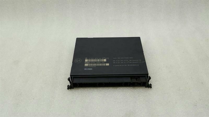 Mercedes W221 rear seat control module A2218702987 control unit rear seat bench