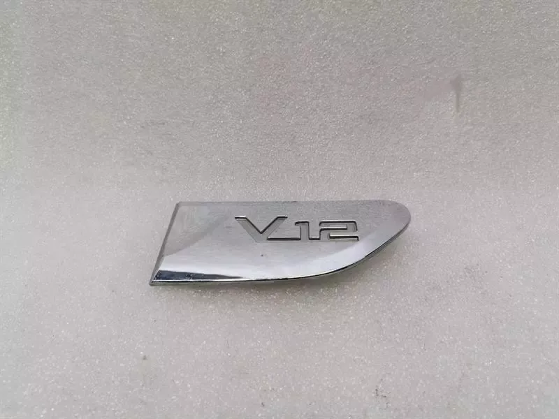 BMW 7 Series F02 F01 7202183 V12 LOGO WING V12 FENDER
