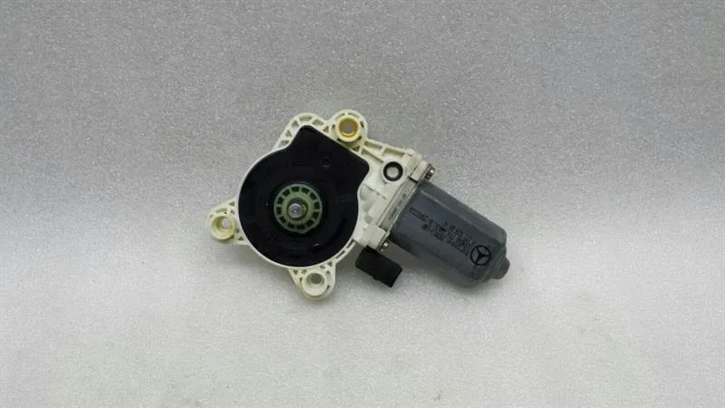 Mercedes SLK W171 Window Regulator Motor Rear Left A1718200842 Door Window Motor