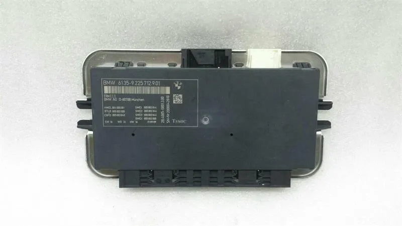 BMW 7 series F01 footwell module 9225712 footwell module