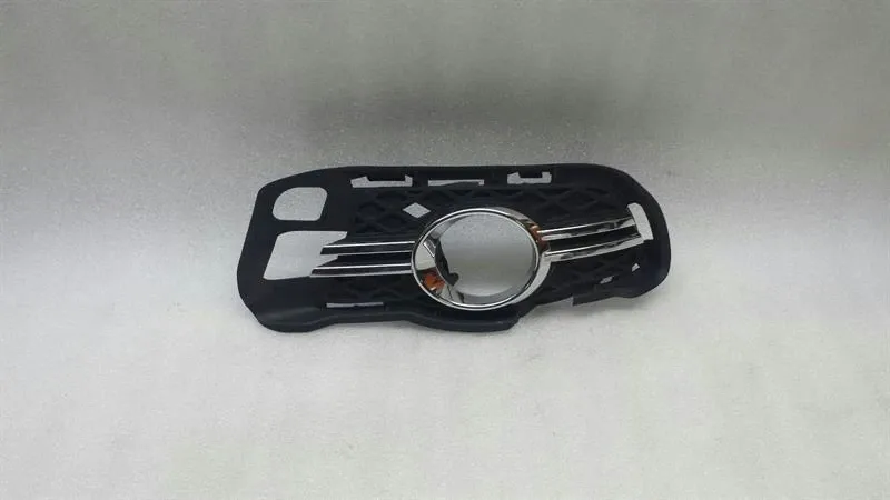 Mercedes C Class W204 Front Bumper Grille A2048852223 Bumper Grille Left