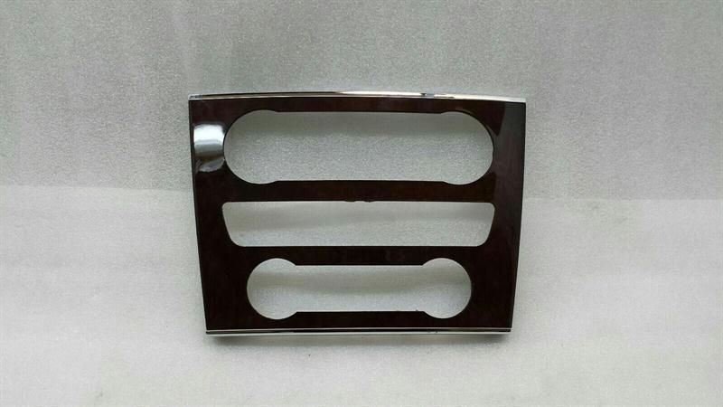 Mercedes GL X164 Console Veneer A1646805317 Centre Console Strip