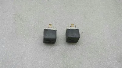 Mercedes G-Wagen W463 Relay 4RD003520-01 Relay