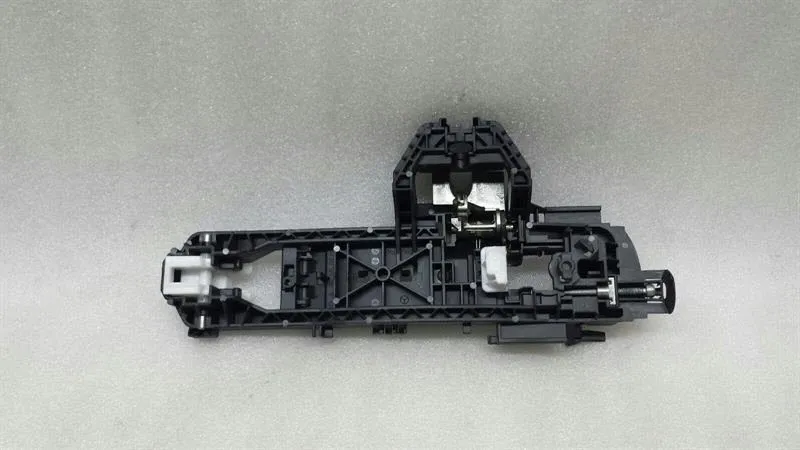 Mercedes C Class W204 Coupe Internal Handle A2047602134 A2047602534 STORAGE BAR VL