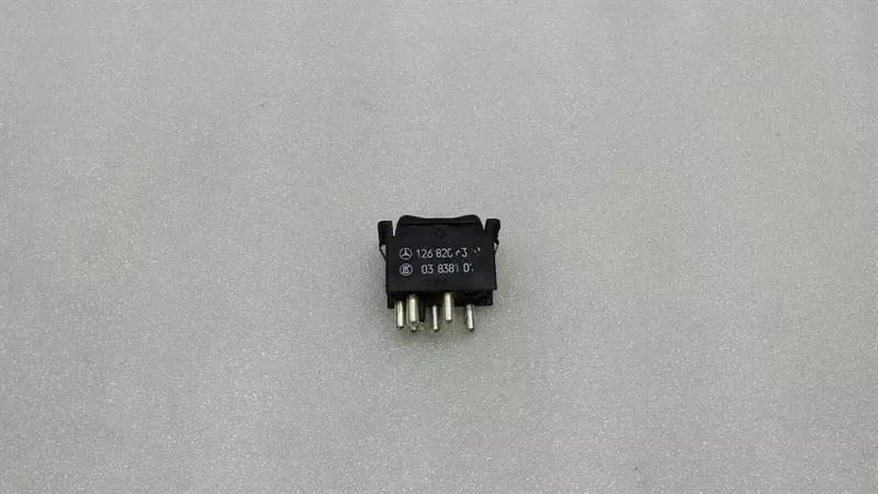 Mercedes G-Wagen W463 Switch A1268206310 Switch