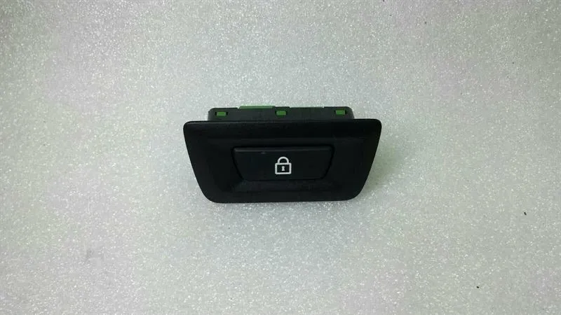 BMW 5 Series F07 GT Switch Centerlock Central Locking 9162644 Boot Lock Switch