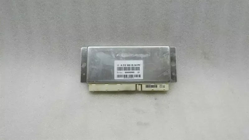 Mercedes E Class W212 Suspension Module A2129003504 Air Suspension Control Unit