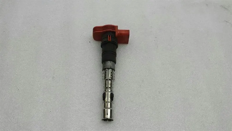 Audi A8 8e Ignition Coil 077905115E Ignition Coil 4.2 V8