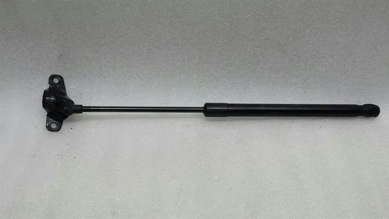 BMW 1 series E87 boat lid strut 7060622 gas pressure spring gas pressure damper tailgate