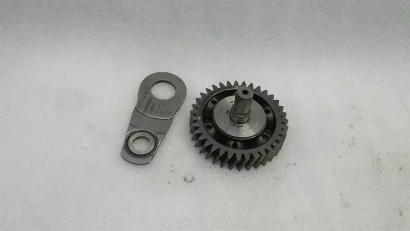 VOLKSWAGEN TOUAREG 7L GEAR 07Z109202M FRONT WHEEL V10 5.0 TDI BLE