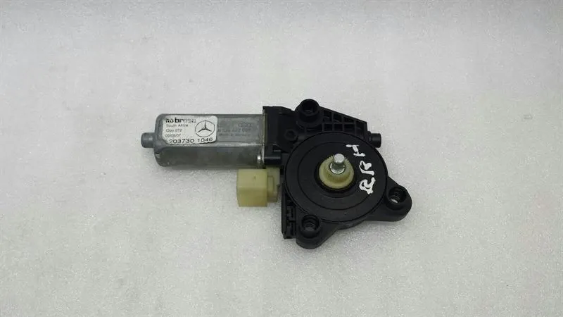 Mercedes C Class W203 RRH Door Window Motor A2037301046 Window Regulator Motor