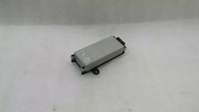 Mercedes R Class W251 Amplifier A2518201389 Amplifier