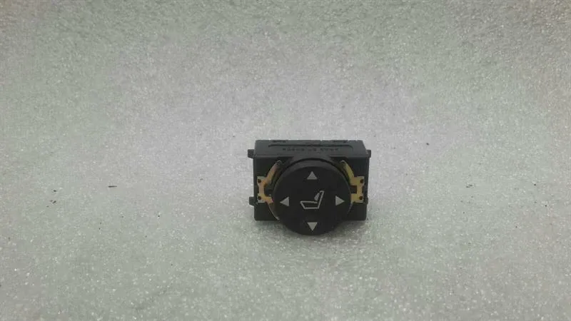 BMW 6 Series E63 E64 Left Seat Lumbar Switch 8352291 Seat Switch Left