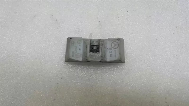 Mercedes CL W215 Tyre Pressure Sensor A0008223406 Tyre Pressure Sensor