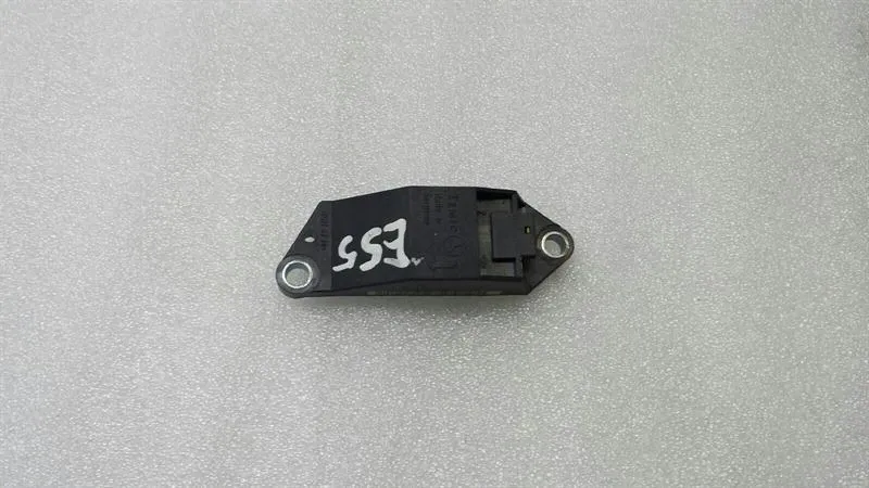 Mercedes E Class W211 Crash Sensor A0018209326 Impact Sensor