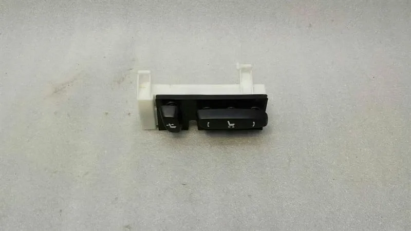 LEXUS ISF IS Right Seat Switch 84070-53070 Seat Switch Right