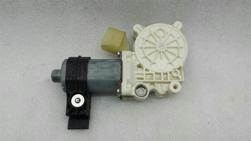 BMW 5 Series E60 Door Window Engine 6981142 Power Window Motor