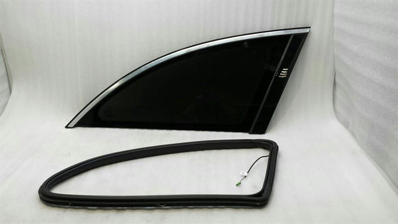 Mercedes R Class W251 1/4 Glass A2516700750 Door Window 1/4 Rear Left Dark Tint