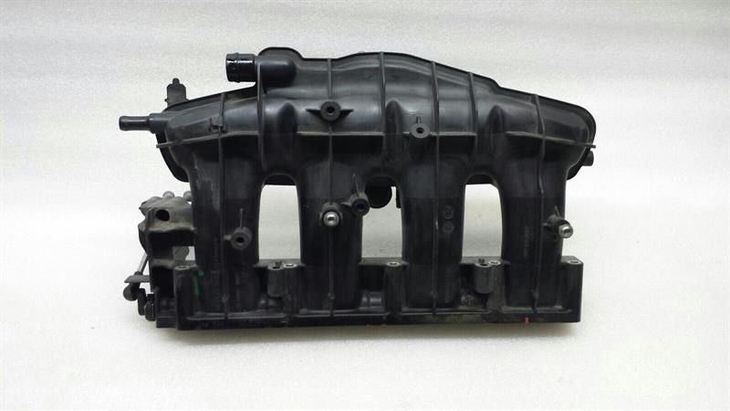 Audi S3 VW Golf 5 2.0 suction bridge intake bridge 06F133192L Intake Manifold