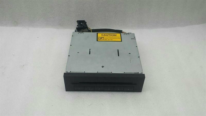 MERCEDES E CLASS UNKNOWN CD CHANGER A2118706189 CD CHANGER SPARES OR REPAIR