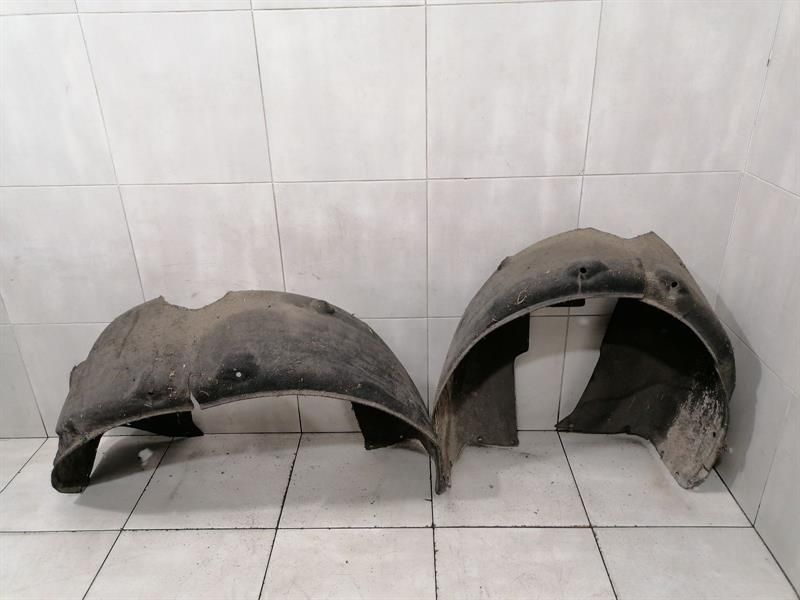 Tesla Model S 90D Wheel Arch Liner Rear 1067006-00-A Rear Wheel Arch Cover