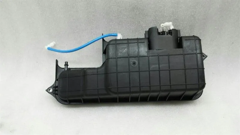 Mercedes CL W216 Dynamic Seat Vacuum Pressure Reservior A0008002219 Air Container