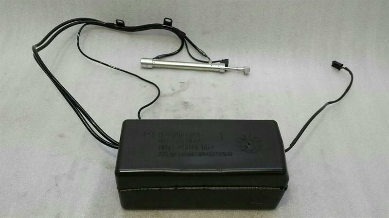 Mercedes S-Class W221 Boat Hydraulic Pump A2218000148 Tailgate Hydraulic Pump