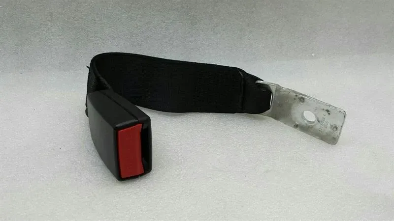 BMW 7 series E65 E66 belt buckle belt middle 7018249 center belt buckle