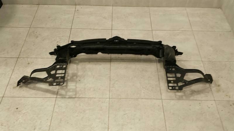 BMW 5 Series E60 E61 front panel 51647033741 locksmith front mask