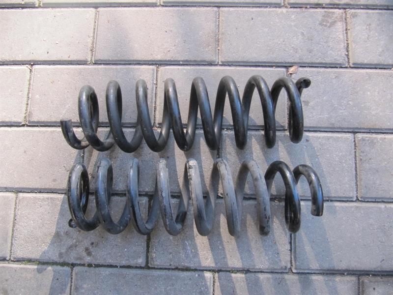 BMW 3 Series E92 LCI M Pack Chassis Spring Springs Rear 320D Coil Spring Rear